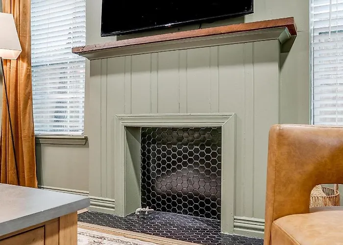 Worth L 2 Bed With King & Queen L Walking Distance Will Rogers *